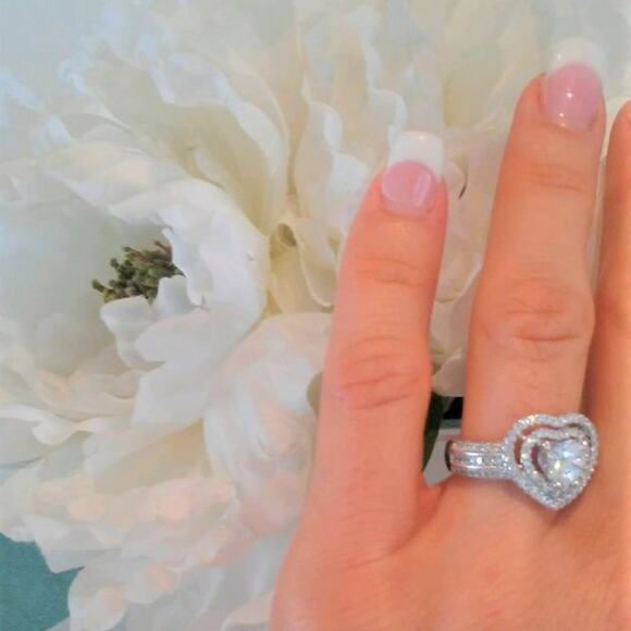 NEW Heart Ring Size 8 Silver 925 Simulated Diamonds Love Heart Wide Band Layered - Picture 10 of 14